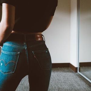 721 High Rise Skinny Jeans